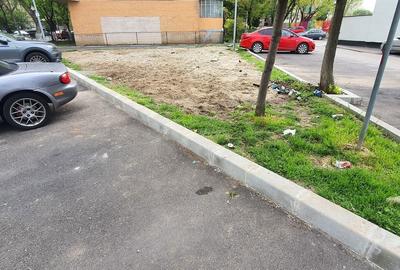 Teren de 239 mp, în Apărătorii Patriei - 5