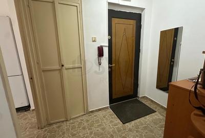 Apartament cu 3 camere semidecomandat în 1 Mai - 13