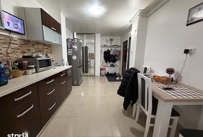 Apartament cu 2 camere decomandat în Central - 3