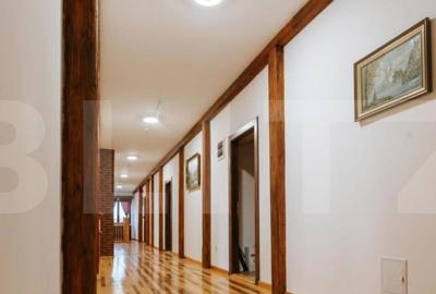 Conac de vanzare 7 camere cu bai proprii, crama, ciubar ? - 16