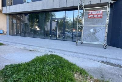 Spațiu comercial, de 120 mp, în Central - 3