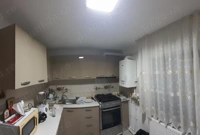 Vand apartament 3 camere, et 1 Unirii Sud - 5