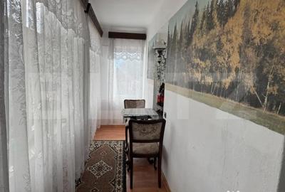 Casă cu 3 camere cu Teren 3340 Mp în Central - 3
