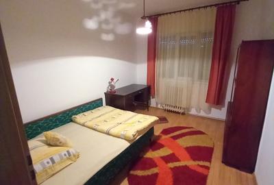 Proprietar ofer spre închiriere ap. 3 camere - 5