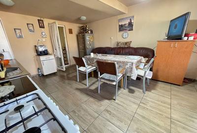 Casa de vanzare in Remetea Mare - 6