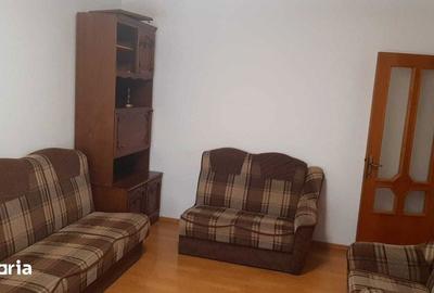 Apartament cu 2 camere decomandat în ICIL - 3