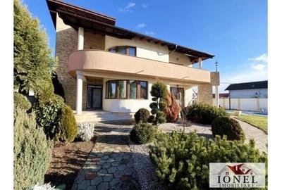 Casă individuală cu 5 camere cu Canalizare în Cetate - 1