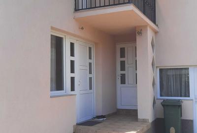 Casă cu 4 camere în Central - 2