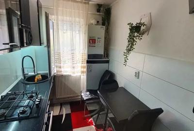 Apartament cu 3 camere de vanzare in zona Zimbru, renovat si mobilat - 4