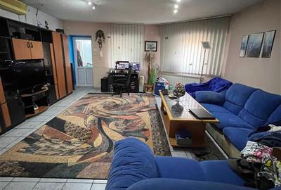 Duplex cu 7 camere cu Canalizare în Splaiul Unirii - 11