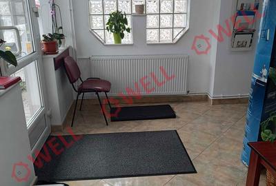 Casă cu 4 camere în Central - 2