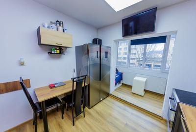 Apartament cu 2 camere decomandat, mobilat în Republicii - 5