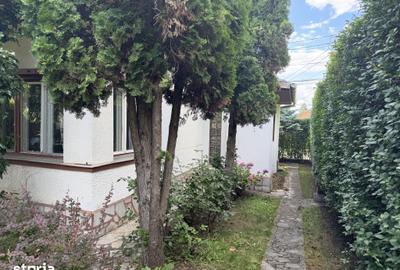 Casă cu 3 camere cu Teren 512 Mp în Central
