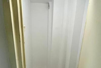 4 camere, 2 bai, 2 balcoane, 2 debarale , etaj 2 zona Galata - 11