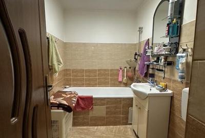 Apartament de vanzare, 54 mp, zona Republicii - 2