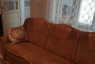Casă cu 4 camere cu Teren 1400 Mp în Caracal - 3