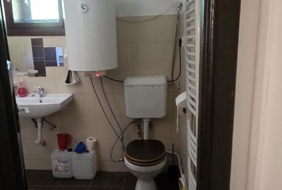 Casă cu 4 camere în Bobâlna - 4