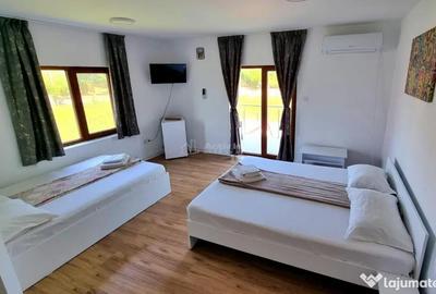 Casă cu 14 camere cu Teren 650 Mp în Nord - 16