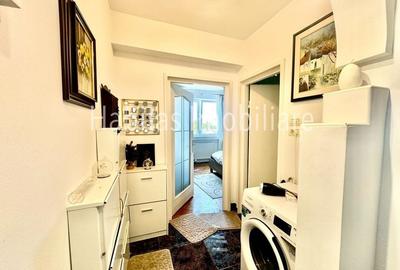 2 camere decomandate 70 mp et2 + parcare - Str Republicii - Centru - 11