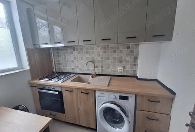 Garsonieră decomandată în Central - 3