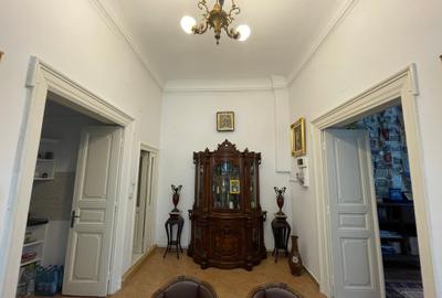 Apartament spectaculos de 4 camere într-o vilă cu farmec istoric, Victoriei - 6