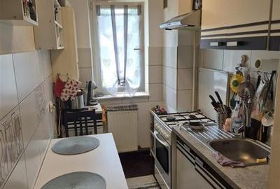 Apartament 2 camere renovat in zona centrala Apartament 2 camere renovat in zona centrala - 12