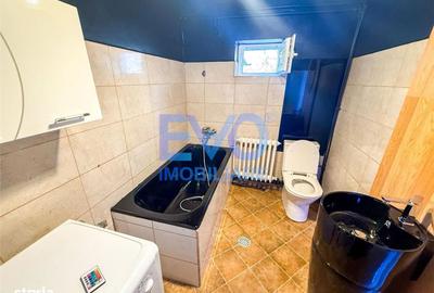 Casă cu 3 camere cu Teren 500 Mp în Sărărie - 2