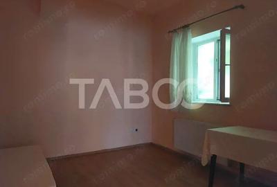Apartament cu 2 camere nedecomandat, mobilat în Central - 12