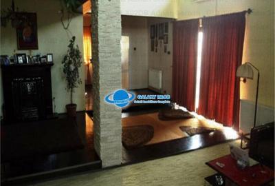 Vila P M Targoviste, exterior sud - 6