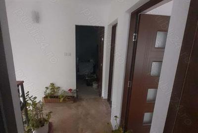 Casă cu 4 camere cu Teren 400 Mp în Exterior Vest - 1