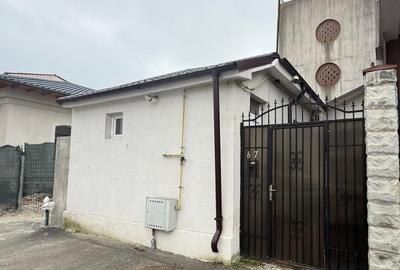 Casă individuală cu 2 camere cu Canalizare în Capitol - 2