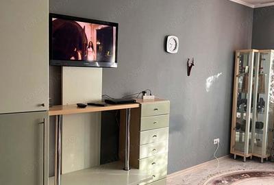 Garsonieră decomandată în Muncii - 3