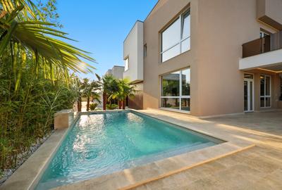 Pantelimon - Șoseaua Cernica - 4 camere - 3 băi | Piscină - Lux | Finalizată - 6