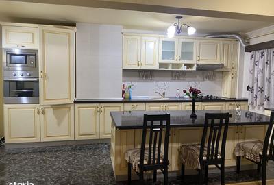 Apartament cu 4 camere decomandat în Malu Roșu - 3