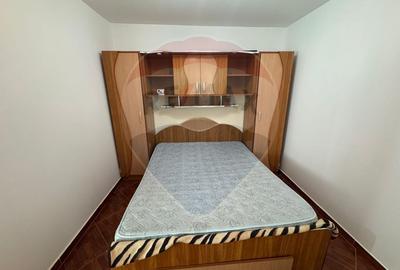 Apartament cu 3 camere de vanzare - 10