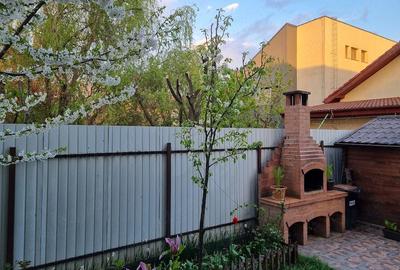 Casă cu 4 camere cu Teren 1200 Mp în Central - 4