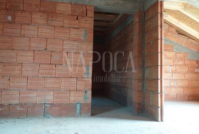 Duplex cu 5 camere cu Canalizare în Iris - 13