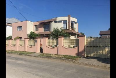 Casă cu 4 camere în Turda - 8
