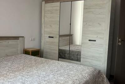 Apartament cu 2 camere nedecomandat în Piața Veche - 2
