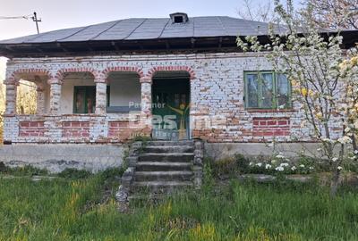 Casă individuală cu 2 camere cu Teren 1150 Mp în Păușești - 1