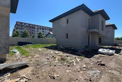 Teren 666 mp – ideal pentru 4 case moderne, tip cub | Deschidere 25 ml | Utilită - 4