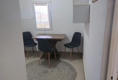 Garsonieră decomandată în Central - 2