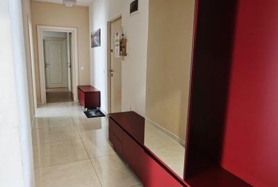 Apartament cu 3 camere decomandat în 9 Mai - 7