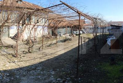 Casa batraneasca, D+P, Podari ,teren 507mp, Deschidere 21.5m - 1