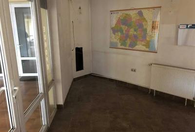 Birou, de 18 mp, în Central - 2