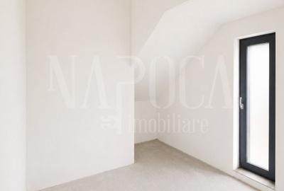 Casă individuală cu 4 camere cu Canalizare în Central - 3