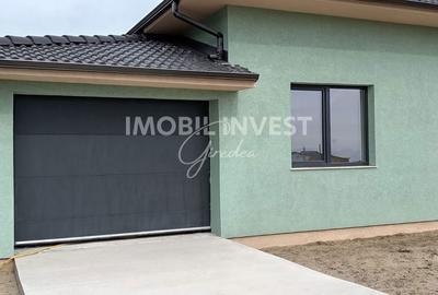 Casă cu 4 camere în Central - 11