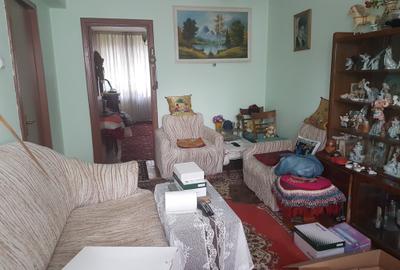 Apartament doua camere nedecomandat etaj unu din patru, pe mijloc, simplu, liber - 2