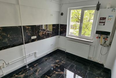 Apartament cu 2 camere decomandat în Central - 4