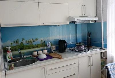 Apartament cu 2 camere semidecomandat în Dacia